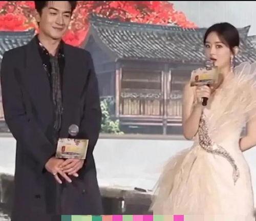 娱乐资讯八卦吃瓜是真的吗,八卦吃瓜背后的真相与真相